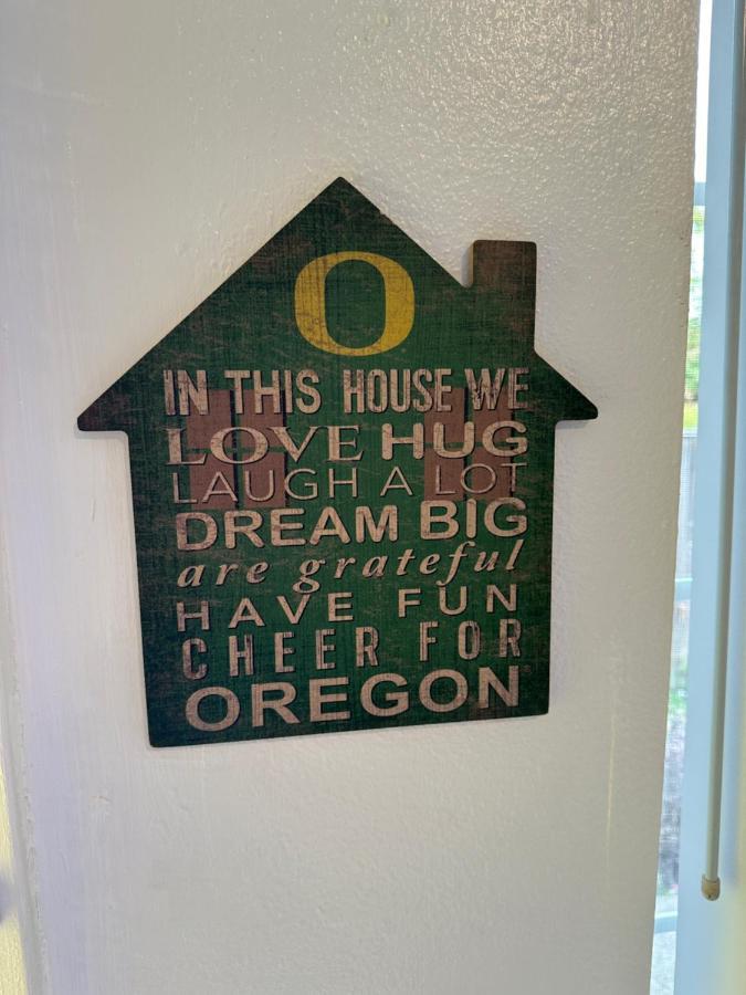 Retreat Near Uo, Autzen Stadium, Amazon Park Γιουτζίν Εξωτερικό φωτογραφία